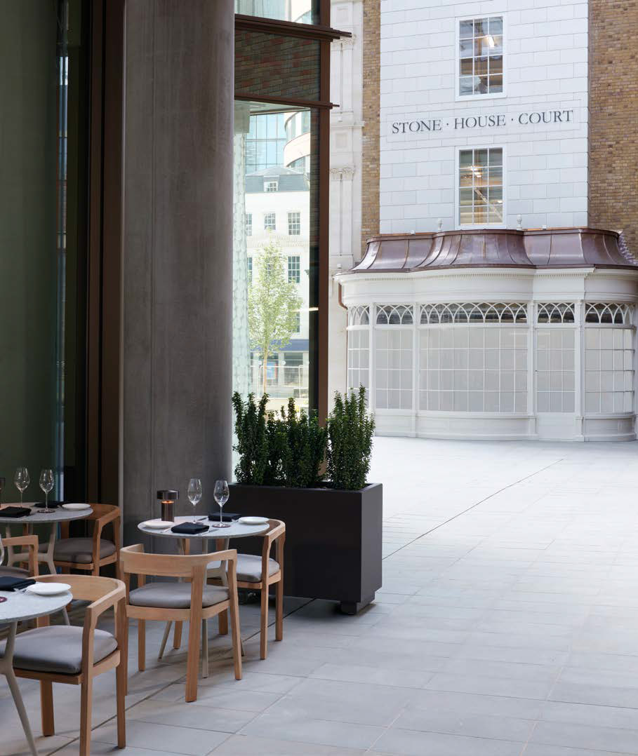 The Plaza at One Bishopsgate Plaza, looking towards Stone House Court